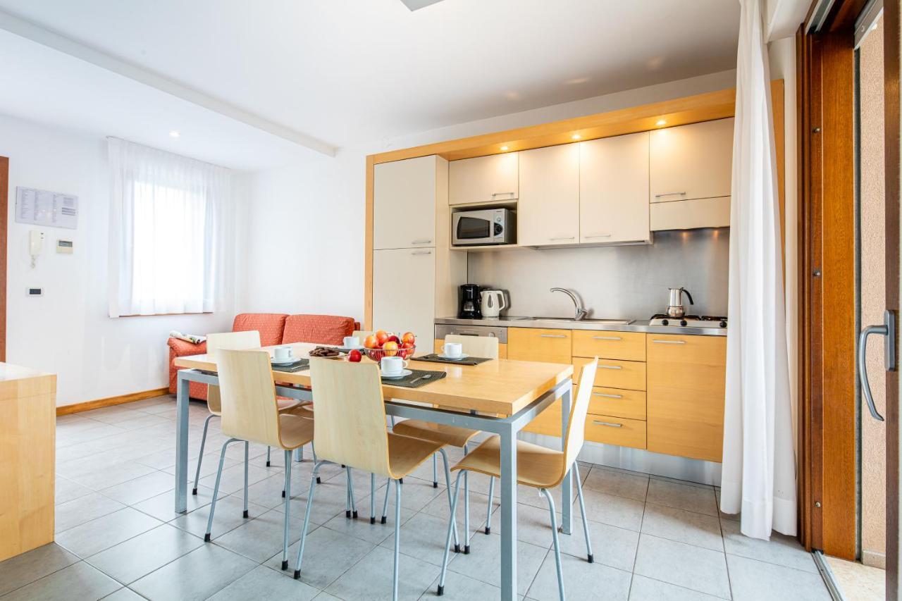 Residence Airone Lignano Sabbiadoro Dış mekan fotoğraf